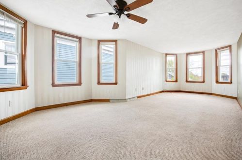 59 Pearl St, Everett MA 02149-1105 exterior