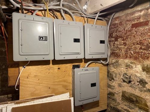 76 Townsend St, Worcester MA 01609-1972 exterior