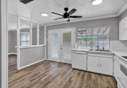 3320 Northwood Ln, Plano TX 75074-2410 exterior