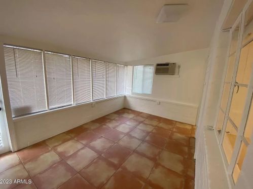 3308 Clarendon Ave, Phoenix AZ 85033-4024 exterior