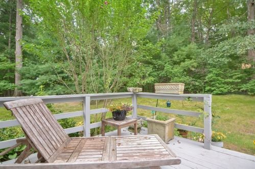 25 Drummer Rd, Acton MA 01720-5201 exterior