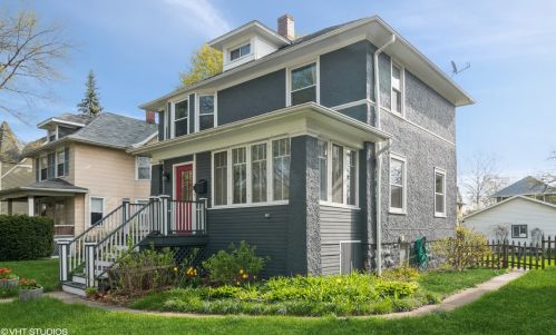 3215 Wenonah Ave, Forest View, IL 60402-2931