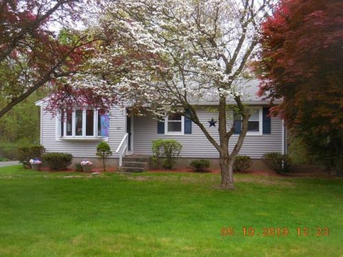 101 Shoemaker Ln, Agawam MA  01001-3613 exterior