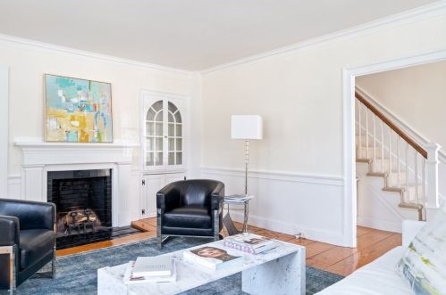 46 Church St, Dedham MA  02026-4340 exterior