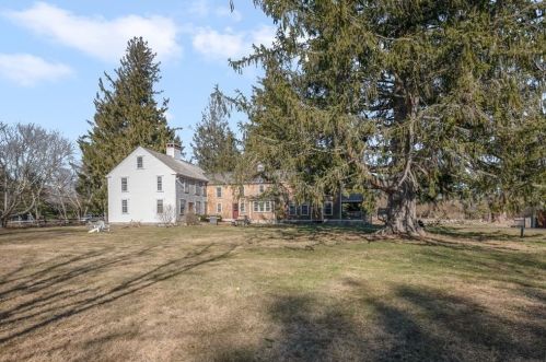 691 River St, Hingham MA 02061-2214 exterior