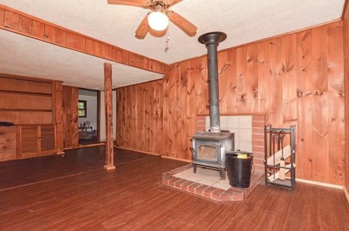 203 Precinct St, Taunton MA 02718-1211 exterior