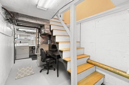 53 Gardner St, Arlington MA 02474-3827 exterior