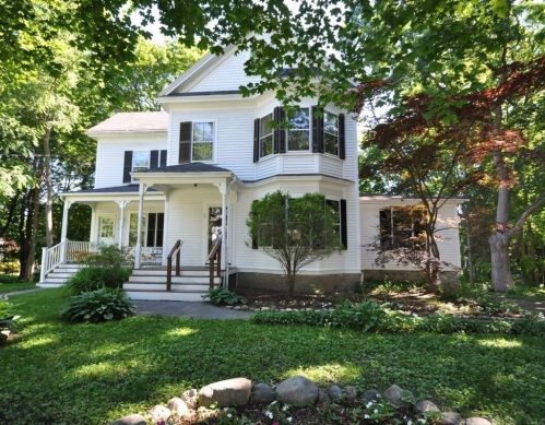 30 Concord Rd, Acton MA 01720-4603 exterior