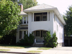 606 Watertown St, Newton, MA 02460-1316