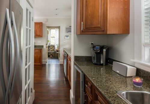 1123 Boylston St, Newton MA 02464-1014 exterior