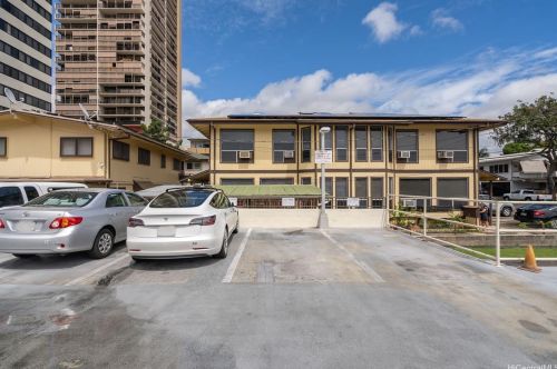 1571 Piikoi St, Honolulu HI 96822-4085 exterior