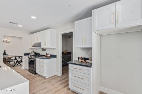 4115 Catalina Dr, Phoenix AZ 85015-6024 exterior