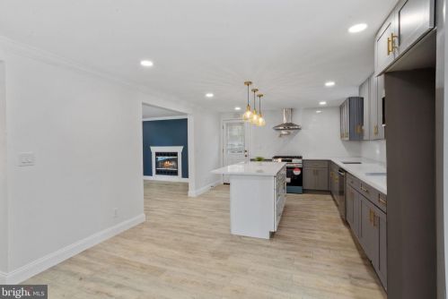 1 18th St, Burlington NJ  08016-4605 exterior