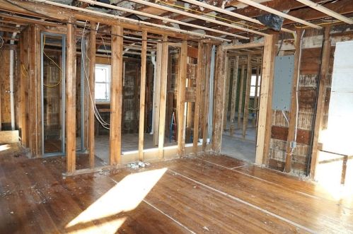 325 Ctr St, West Bridgewater MA 02379-1624 exterior