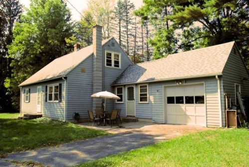 41 Hadley Rd, Amherst MA  01002-3108 exterior