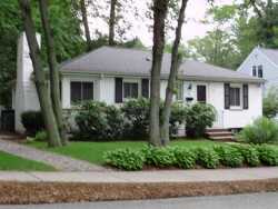 8 Bernard St, Newton, MA 02461-1904
