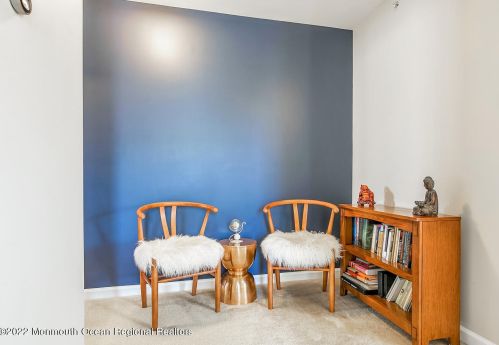 42 Kyle Dr, Tinton Falls NJ  07712-7536 exterior