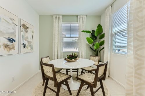 2330 Bowker St, Phoenix AZ 85041-3482 exterior