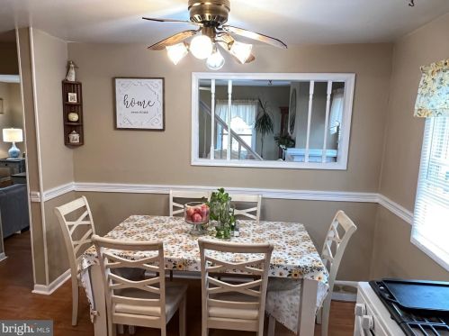 623 Wesley Ave, West Deptford NJ 08063-1247 exterior