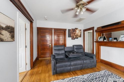 104 Lakewood St, Worcester MA  01603-2056 exterior