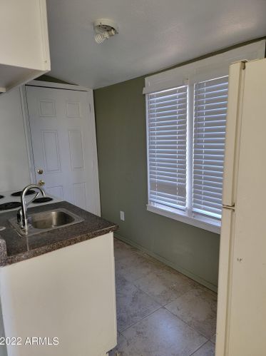 1002 Fairmount Ave, Phoenix AZ  85013-3337 exterior