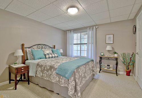 255 Hillandale Dr, Stockbridge GA 30281-3047 exterior