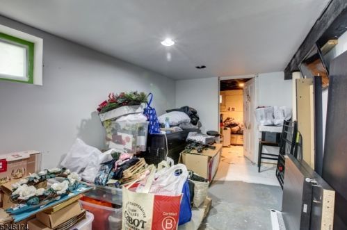 27 Mt Pleasant Ave, Belleville NJ 07109-2021 exterior