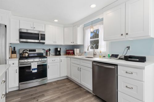 432 Sam Ryder Rd, Chatham MA 02633-1538 exterior