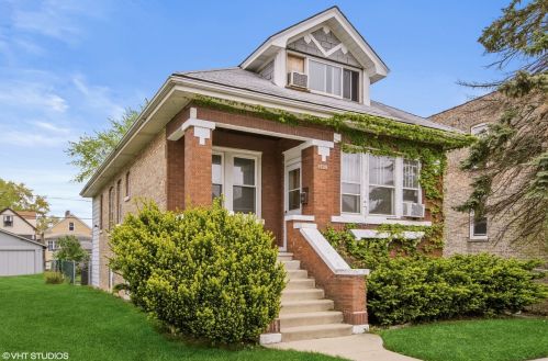 1329 Clinton Ave, Forest View, IL 60402-1231