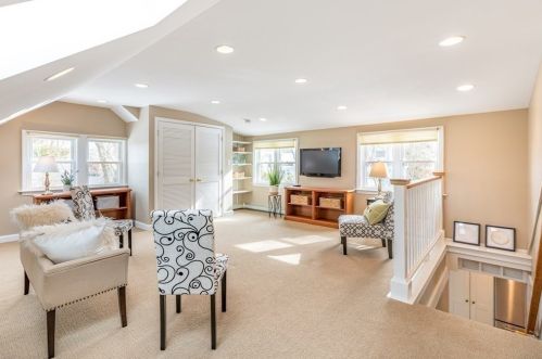 69 Windmill Ln, Arlington MA 02474-1926 exterior