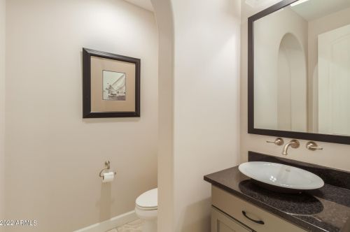 7814 29th Pl, Phoenix AZ  85042-7139 exterior