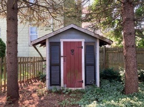 170 Merrimac St, New Bedford MA 02740-5432 exterior