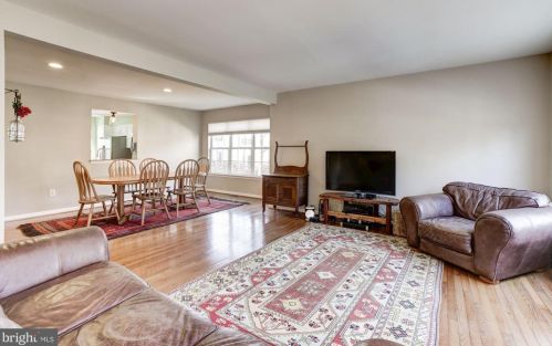 5207 Lightfoot Path, Columbia MD 21044-1100 exterior