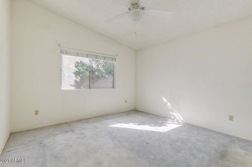 125 Campo Bello Dr, Phoenix AZ 85032-2215 exterior