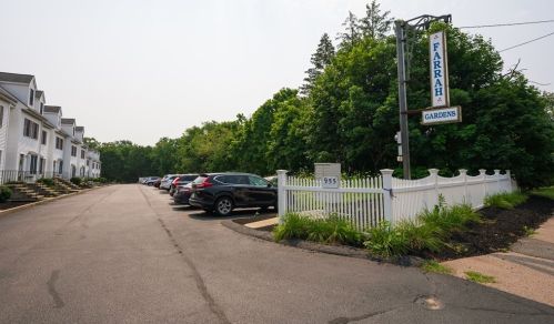 955 Pleasant St, Weymouth MA 02189-2441 exterior