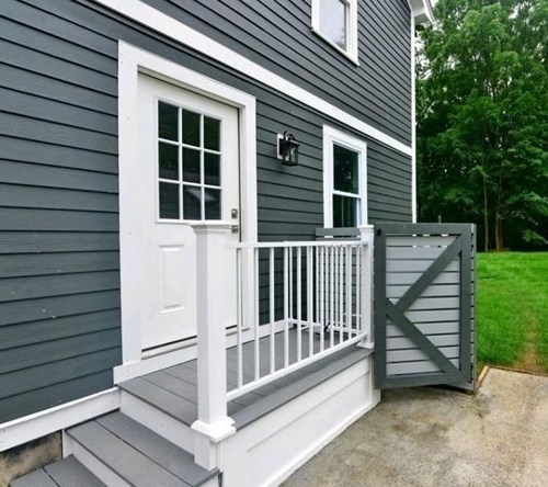 27 Ashley Dr, East Bridgewater MA  02333-1703 exterior