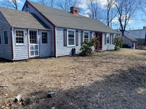 924 Front St, Weymouth, MA 02190-1848