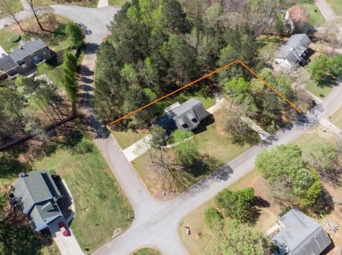 529 Mckenzie Ave, Stockbridge GA 30281-6720 exterior