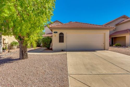 14471 Cholla Canyon Dr, Phoenix, AZ 85044-6178