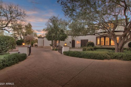 6955 Caballo Dr, Scottsdale, AZ 85253-2710