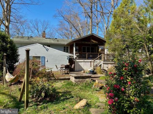 600 Chestnut Ave, West Deptford NJ 08097-1604 exterior