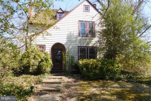 64 Evergreen Ave, West Deptford NJ  08096-2709 exterior