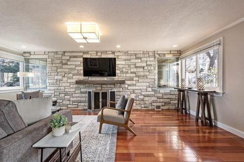 10 Kensington Ave, Newton MA 02465-1314 exterior