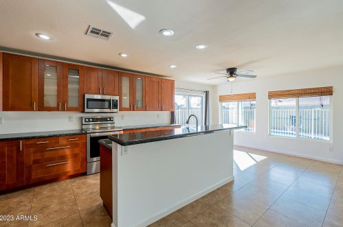 4141 Altadena Ave, Phoenix AZ  85029-3025 exterior