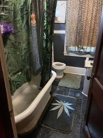 14 Lucas St, New Bedford MA 02744-1509 exterior