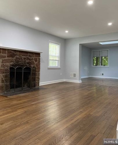 153 Sunset Ln, Tenafly NJ  07670-1652 exterior