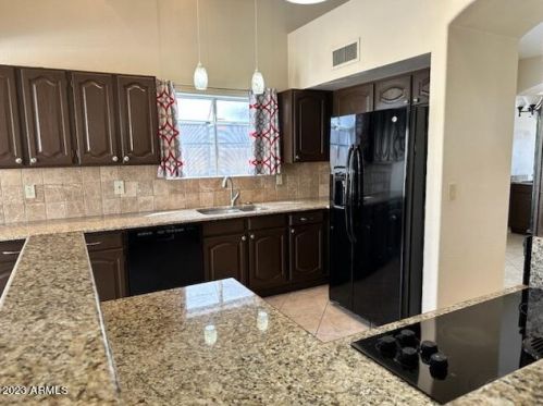 4106 Ashurst Dr, Phoenix AZ  85048-0554 exterior