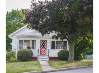 15 Cutting Ln, Waltham MA  02453-1737 exterior