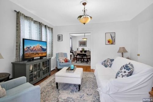 99 Ralph St, Belleville NJ 07109-3308 exterior