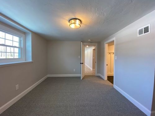 332 East St, West Bridgewater MA  02379-1808 exterior